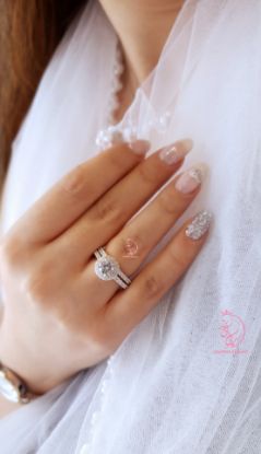 ‌‌ ‌💎حلقه و پشت حلقه جواهری با نگینهای زیرکونیا اتریشی نقره عیار ۹۲۵ با روکش طلا سفید ‌‌‌‌‌‌‌‌‌‌و طراحی جواهر منحصر به فرد و سفارشی در نقره و داخل رکاب ها رزگلد ‌ ‌‌
