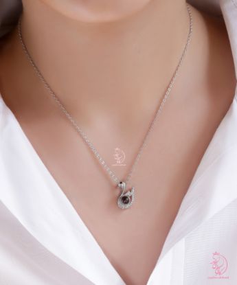 💍گردنبند جواهری طرح قو با آویز تلسکوپی 