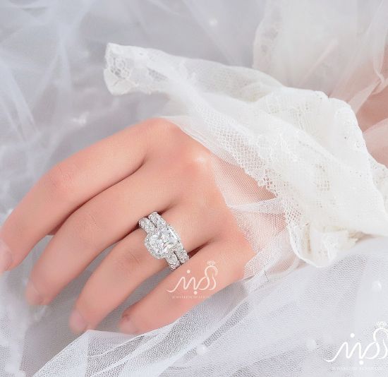 💍حلقه و پشت حلقه جواهری دورنگین آمریکایی ، نگین Radiant ( مستطیلی ) ؛ با طراحی خاص و زیبا نقره عیار ۹۲۵ با روکش طلا سفید‌‌‌‌‌‌‌ ‌‌