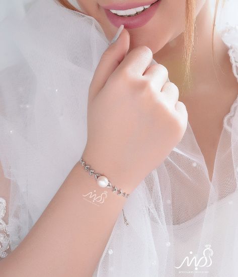 💍دستبند جواهری ظریف و زیبا با مروارید پرورشی با قفل کرواتی نقره عیار 925 با روکش طلا سفید‌‌‌‌‌‌‌