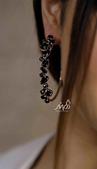 💍گوشواره خاص حلقه ای بزرگ با نگین های سیاه ،جذاب و زیبا(be5016)‌‌‌‌