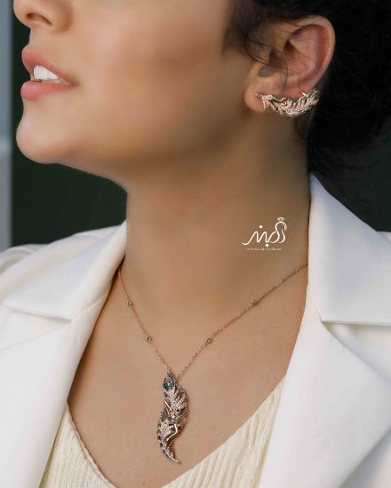 💍نیم ست جواهری لاكچري و خاص رزگلد با نگين هاي زمردي ، نقره عیار ۹۲۵(N_4207)