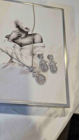 💍نیم ست جواهری  (آويز و گوشواره) خاص و زیبا ، نقره عیار 925( N_4336)