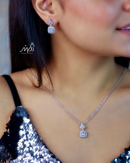 💍نیم ست جواهری (آويز و گوشواره) خاص و زیبا ، نقره عیار 925( N_4338)
