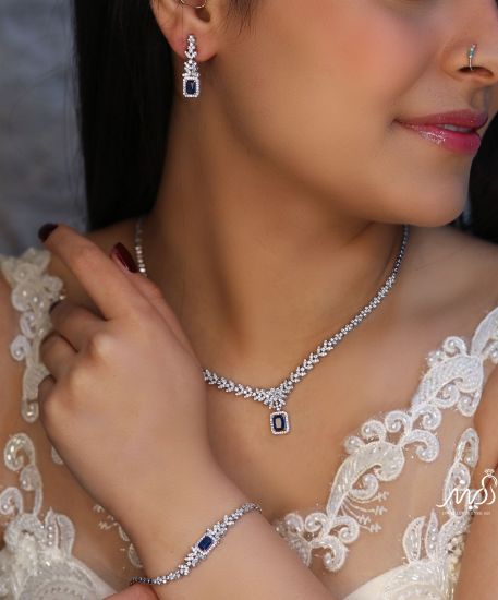 💍سرويس جواهری خاص و زیبا(گردنبند ، گوشواره ، دستبند) (S_6031)‌‌‌‌‌‌ ‌	