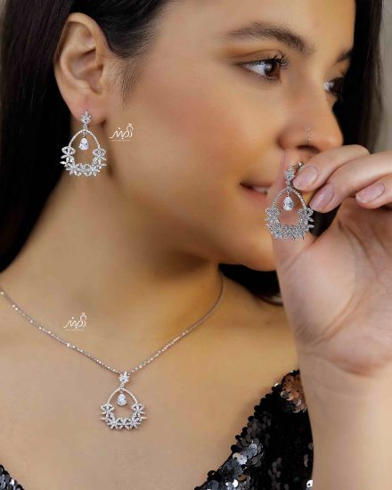 	💍نیم ست جواهری (آويز ، گوشواره )خاص و زیبا ، نقره عیار 925(N_4236)