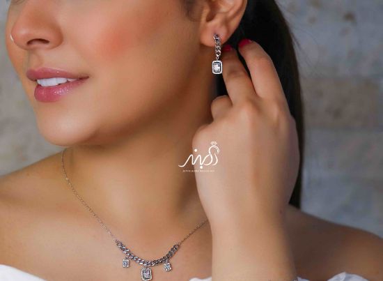 نیم ست کارتیر با آویز امرالد خاص و زیبا (N_4280)