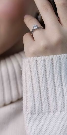 💍انگشتر جواهري خاص و زیبا؛ نقره عیار ۹۲۵(R_1217)