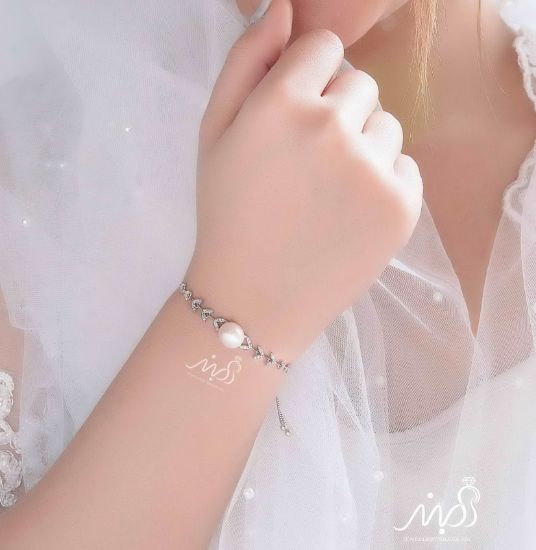	💍دستبند جواهری ظریف و زیبا با مروارید پرورشی با قفل کرواتی نقره عیار ۹۲۵ با روکش طلا سفید‌‌‌‌‌‌‌